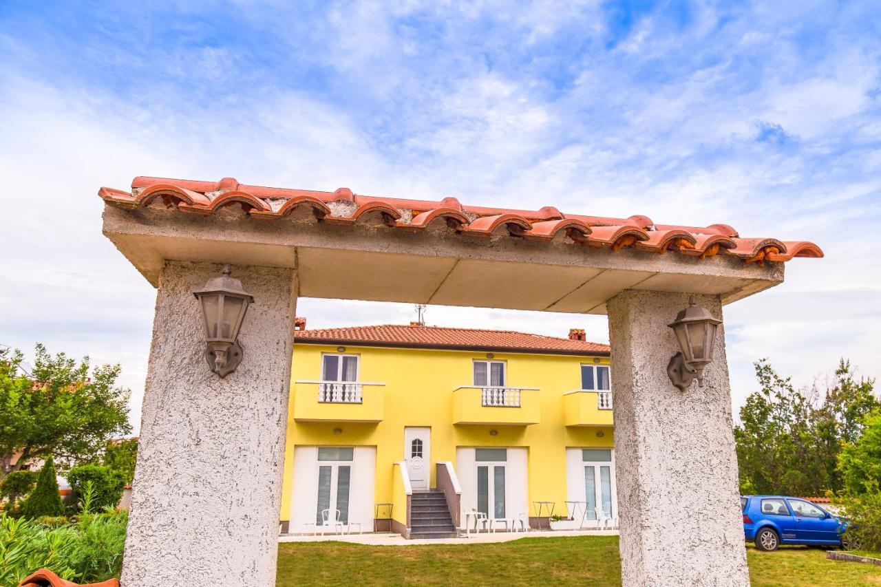 Guesthouse Palombaro Umag Eksteriør bilde
